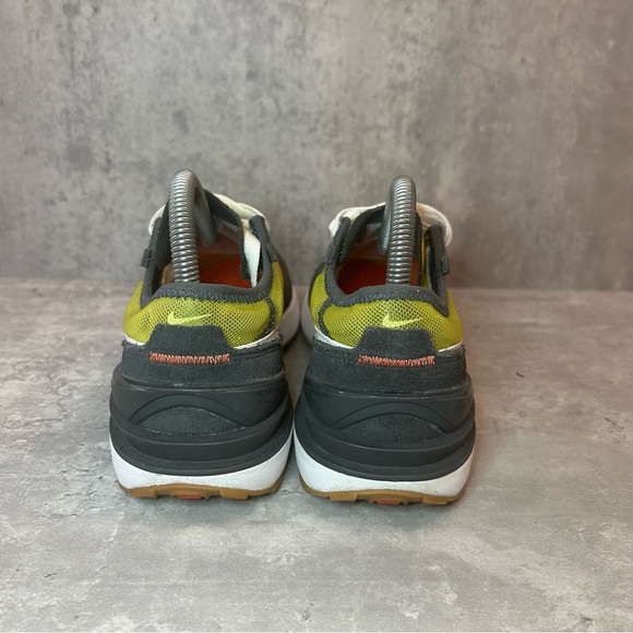 Nike Waffle One Sneakers DO5868-700 Womens sz 6.5 - green - Picture 4 of 6